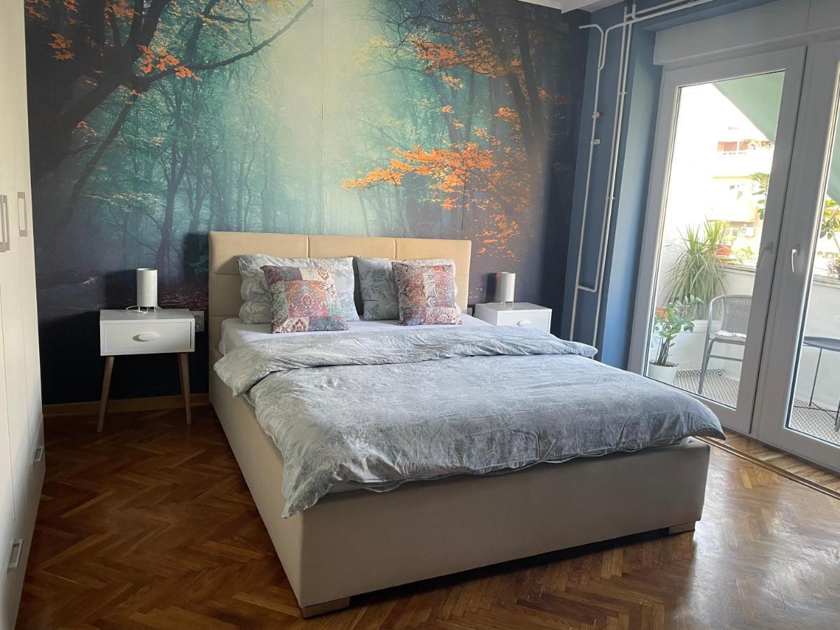 Apartman Avenia Нови Сад Екстериор снимка